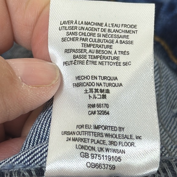 (E1) Free People High-rise flared jeans, women's size 31, with destroyed details - Picture 12 of 12